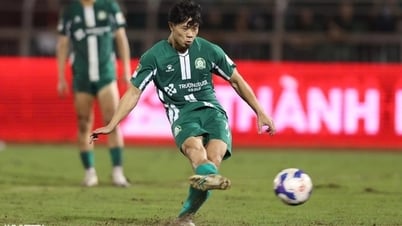 CLB Quảng Nam không bỏ giải, đội của Công Phượng hụt vé dự V-League