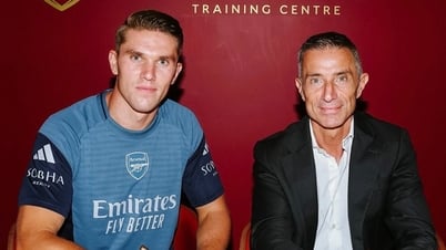 Arsenal như 'hổ thêm cánh' khi có được Gyokeres