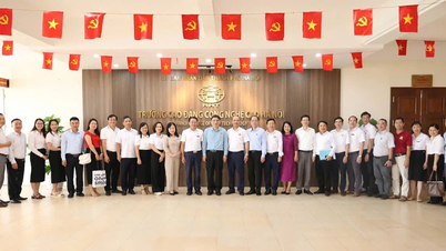Phát triển giáo dục nghề nghiệp hiện đại, gắn với thực tiễn