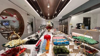 Phòng chờ sân bay yêu cầu khách phải có 73 tỷ đồng mới được sử dụng