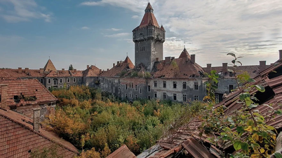 Khám phá loạt địa điểm bỏ hoang ấn tượng ở Hungary
