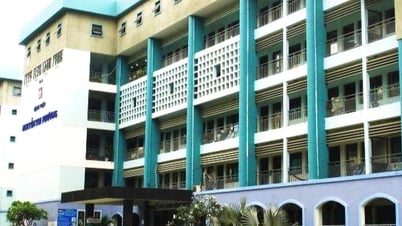Bệnh viện chụp hình người dân khám BHYT, Sở Y tế TPHCM nói gì?
