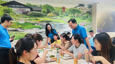 Ấm áp “Bữa cơm công đoàn” năm 2025