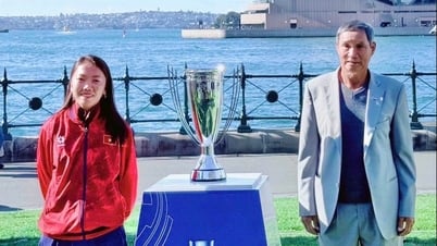 HLV Mai Đức Chung và Huỳnh Như góp mặt tại lễ bốc thăm ở Sydney