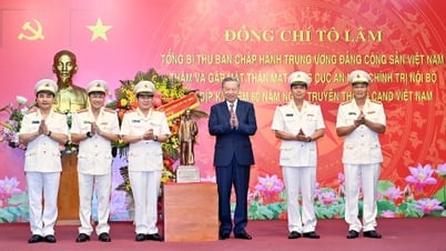 [Ảnh] Tổng Bí thư Tô Lâm thăm Cục An ninh chính trị nội bộ
