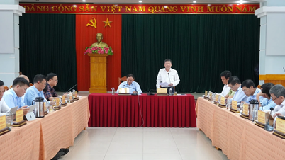 Thứ trưởng Lê Minh Ngân làm việc với Sở Nông nghiệp và Môi trường Quảng Trị