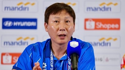 HLV Kim Sang Sik: Trận chung kết với U23 Indonesia sẽ rất căng thẳng