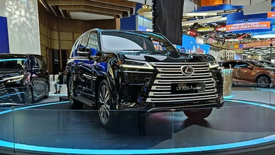 Cận cảnh Lexus LX 700h - "chuyên cơ mặt đất" từ 5,42 tỷ đồng