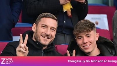 Cristian Totti và bi kịch chung của thế hệ 'F1' sân cỏ