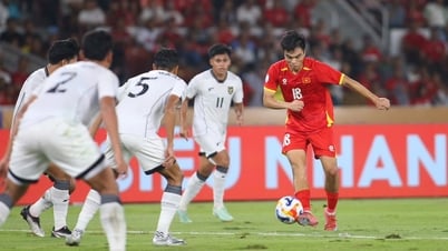 Ngày Công Phương bước ra ánh sáng, sự khác biệt với Công Phượng