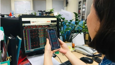 Áp lực chốt lời, VN-Index mất hơn 64 điểm