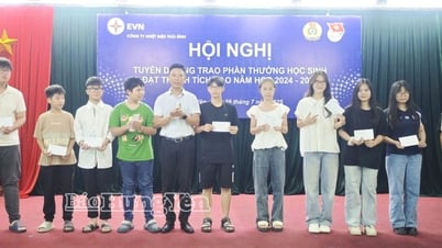 Công ty Nhiệt điện Thái Bình tuyên dương học sinh tiêu biểu là con em cán bộ, công nhân