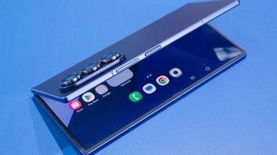 Galaxy Z Fold7 thuyết phục cả người dùng cũ lẫn mới nhờ loạt nâng cấp rõ rệt