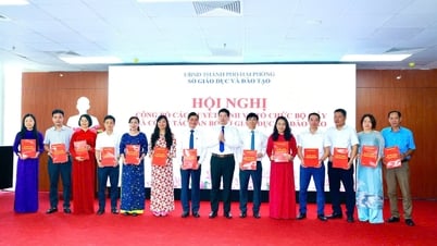 Sở Giáo dục và Đào tạo thành phố Hải Phòng tổ chức Hội nghị công bố các Quyết định về tổ chức bộ máy và công tác cán bộ