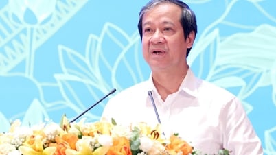 Bộ trưởng GD-ĐT: Không quản được dạy thêm thì 'đổi mới giáo dục còn giới hạn'
