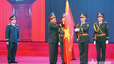 Bộ CHQS TP Cần Thơ đón nhận Huân chương Bảo vệ Tổ quốc hạng Nhì