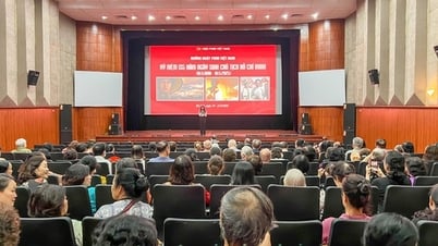 Organiser une série de films pour célébrer les principales fêtes du pays