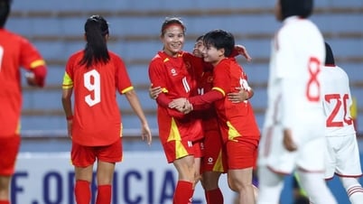 Vòng loại giải Bóng đá nữ châu Á 2026: Thắng đậm UAE, Đội tuyển nữ Việt Nam vững ngôi đầu bảng E