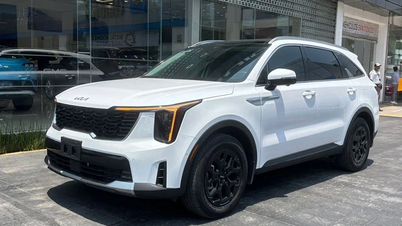 Kia Sorento 2025 มาถึงเวียดนามแล้ว พร้อมเครื่องยนต์ไฮบริด?