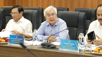 Bỏ hay giữ hội đồng trường đại học thành viên?