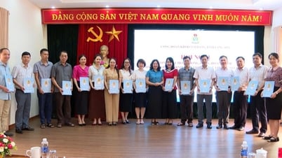 ទំព័រសហជីពថ្មី។