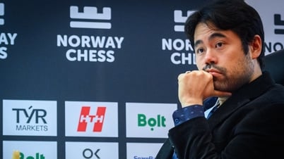 Avec un handicap d'une tour, le superordinateur a forcé le joueur d'échecs Nakamura à s'exclamer « fou » 13 fois.