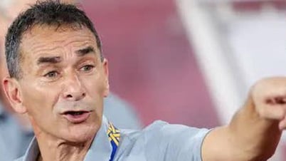 Thất bại trước U23 Việt Nam, HLV Gerald Vanenburg sẽ không góp mặt ở SEA Games