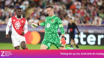 Barcelona chơi chiêu với Ter Stegen