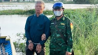 An Giang: Bắt giữ đối tượng vận chuyển 1.100 gói thuốc lá không rõ nguồn gốc