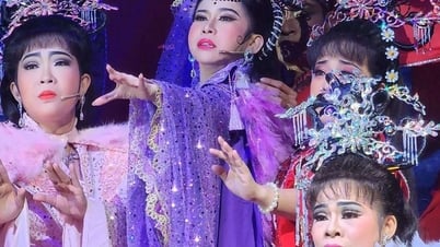NS Bình Tinh tái diễn "Giang Sơn Mỹ Nhân" - Vở tuồng bảo bối của Huỳnh Long