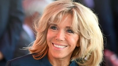 Gu thời trang Đệ nhất phu nhân Pháp Brigitte Macron
