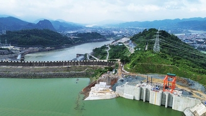 Dự án Thủy điện Hòa Bình mở rộng: Tăng tốc thi công, sẵn sàng phát điện vào tháng 8