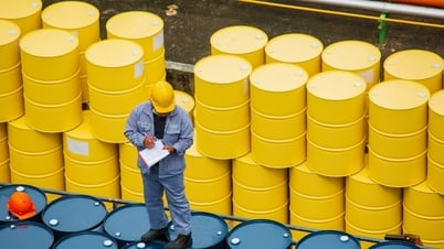 Giá xăng dầu hôm nay 30/7: Dầu thô tăng vọt, xăng trong nước giảm nhẹ