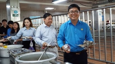 "Union meal" - Sharing with union members and workers