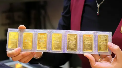 Giá vàng hôm nay 30/7: Tăng nhẹ trong lúc ngóng tin từ cuộc họp lãi suất Mỹ