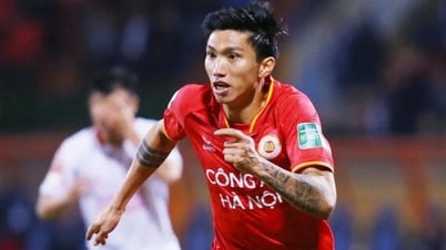 Văn Hậu báo tin cực vui với CAHN và tuyển Việt Nam