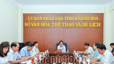 Phó Chủ tịch UBND tỉnh Nguyễn Long Biên làm việc với Sở Văn hóa, Thể thao và Du lịch