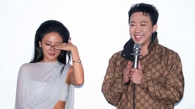 Văn Mai Hương thừa nhận từng dại dột trong tình yêu