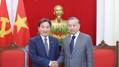 Tổng Bí thư và Thủ tướng tiếp Đặc phái viên của Tổng thống Hàn Quốc