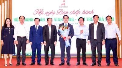Ông Trần Anh Thuy được bầu làm Chủ tịch Hội Doanh nhân trẻ tỉnh Vĩnh Long