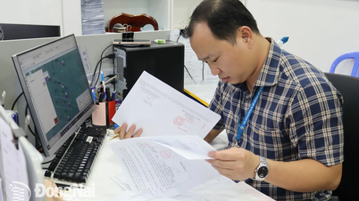 Làm việc ngày đêm để giải quyết hồ sơ đất đai cho người dân