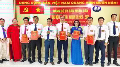 Party Congress of My Thuan Commune People's Committee for the term 2025-2030