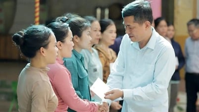 Ngành Giáo dục Nghệ An hỗ trợ các trường học bị thiệt hại nặng sau bão số 3