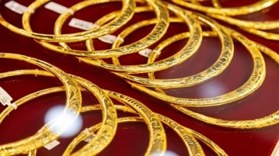 Giá vàng hôm nay 31/7: Lao dốc không phanh, mất mốc 3.300 USD/ounce