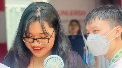 Hơn 310.000 học sinh từ chối xét tuyển đại học: Có bất thường?