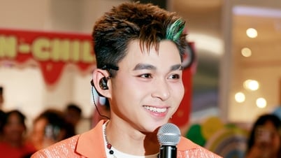 Singer Jun Pham and fans donate 1 billion VND to help children with heart surgery