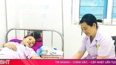 Nữ điều dưỡng trực tiếp hiến máu cứu bệnh nhân qua cơn nguy kịch