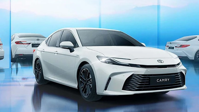 Toyota Camry 2026 thêm bản hybrid giá rẻ, chỉ từ 601 triệu đồng