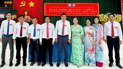 Đồng chí Nguyễn Văn Văn giữ chức Bí thư Đảng ủy UBND xã Cô Tô