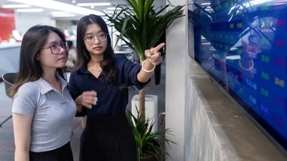 Thị trường chứng khoán lên đỉnh thời đại, rất nhiều cổ phiếu vẫn còn 'trễ sóng'